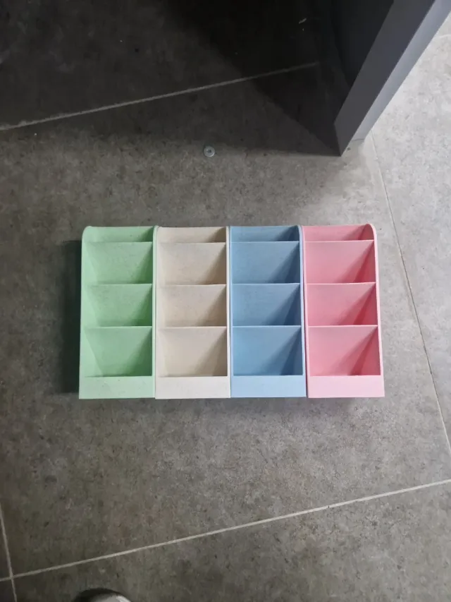 Organizador de escritorio 4 compartimentos