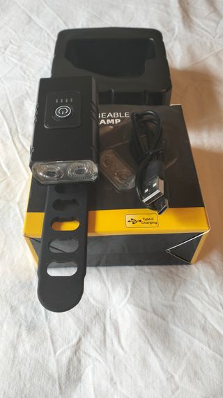 Lanterna Recarregável 1000LM 1200mAh