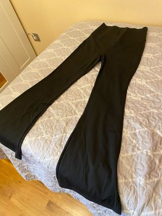 Mallas acampanadas reductoras negras