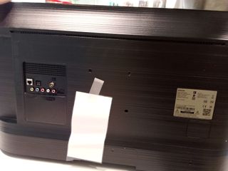 Samsung 32 HD Smart TV WiFi