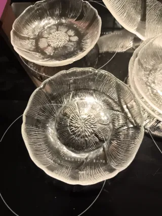 Fuente y 6 boles de cristal