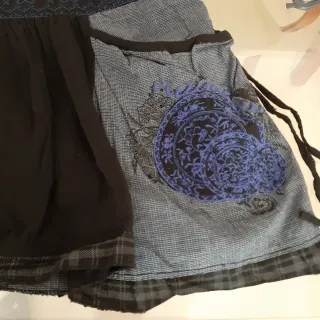 Falda corta Desigual Talla M