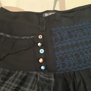 Falda corta Desigual Talla M