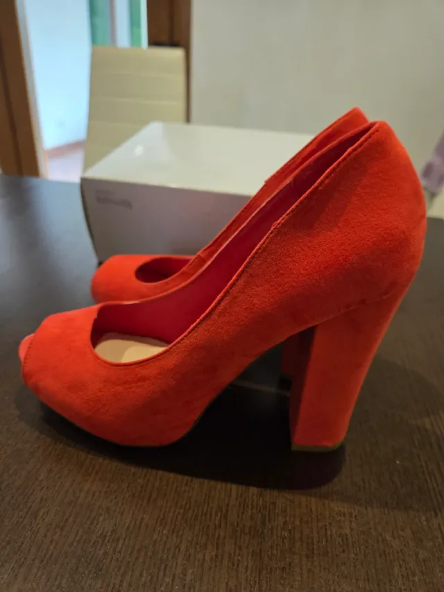 Tacones Fiesta coral nuevos