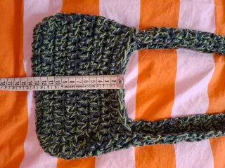 BOLSO DE HOMBRO A CROCHET VERDE