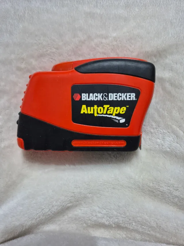 Cinta métrica Black & Decker AutoTape