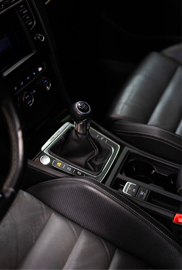 Volkswagen Golf R
