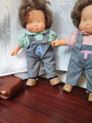 Bambole vintage Tre gemelle e una strega