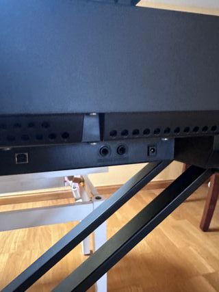 Yamaha P-45 Digital Piano + Soporte