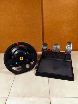 Volante Thrustmaster T300 - Alcantara Edition