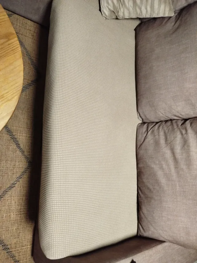 Fundas para sofá color marrón son cuatro.