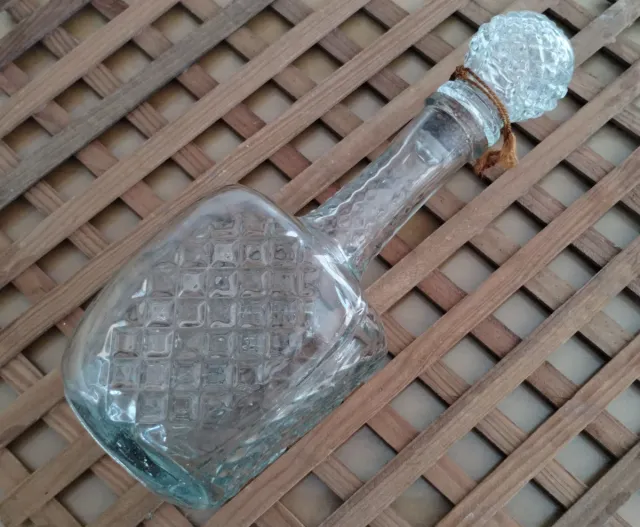 BOTELLA DE CRISTAL en relieve