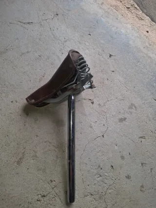 Sillín antiguo bici cuero marrón