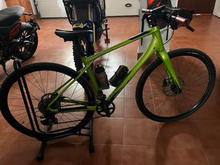 Bicicleta Merida Gravel con manillar de MTB y crtd