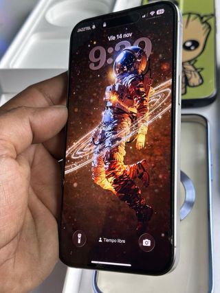 iPhone 15 Pro Max 256GB Plata