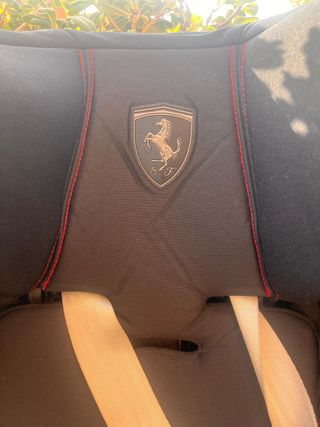 Silla coche bebé Ferrari