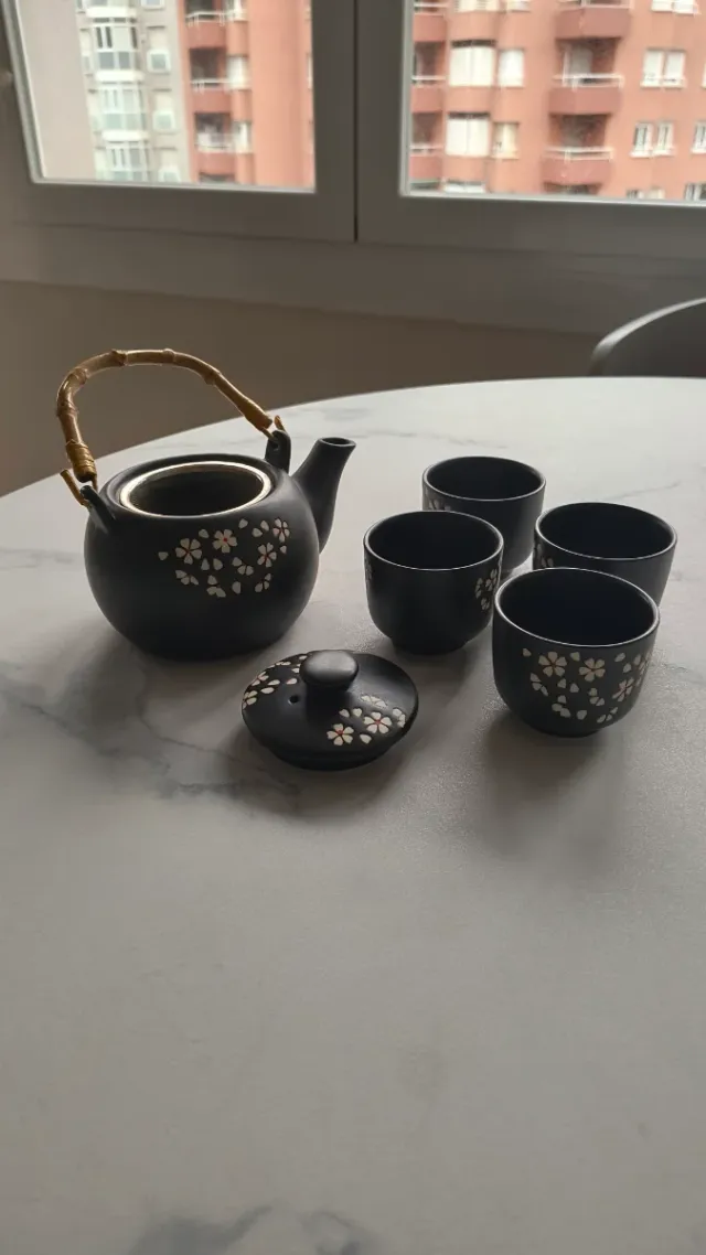 Tetera y 4 tazas Tea Shop con asa de bambú