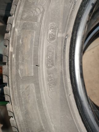 4 neumáticos 215 70 R15 C