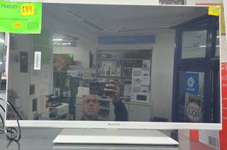 Smart TV Johnson 32 Blanca