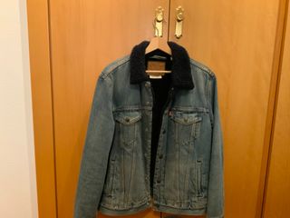 Cazadora vaquera Levi's borreguito azul