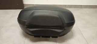 Baúl Shad SH48 con Respaldo