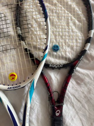 2 Raquetas de Tenis Artengo y Babolat