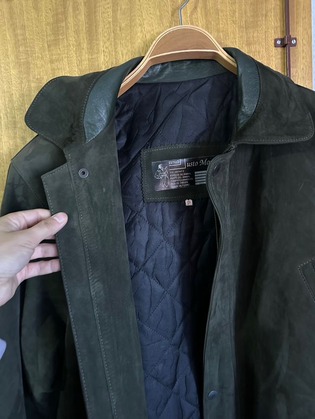 Abrigo verde piel oversize