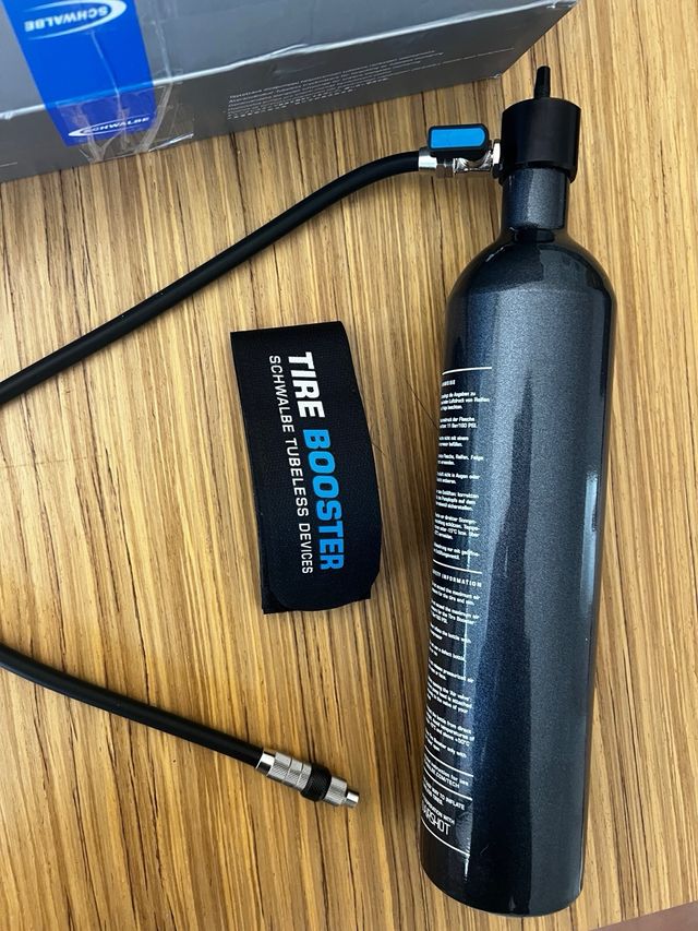 Talonador Tubeless Schwalbe Tire Booster