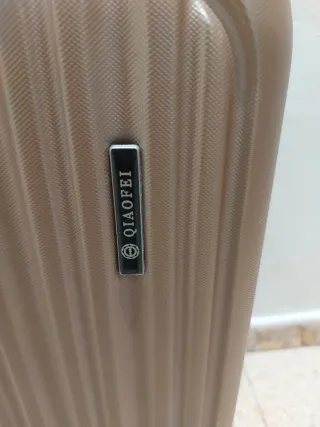 Maleta de viaje beige/dorada