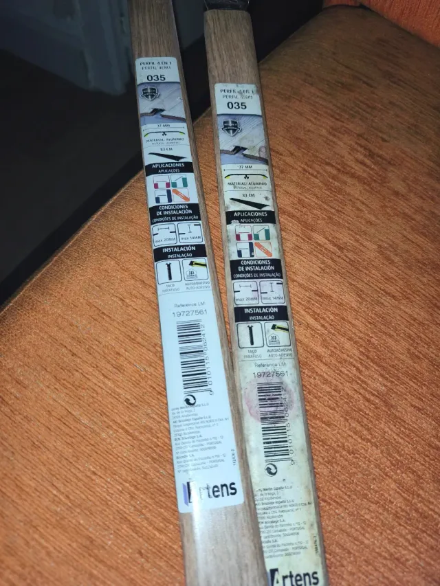 Perfil acabado aluminio multicolor 83cm