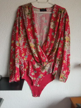 Body Zara Manga Larga Estampado Floral