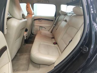 VOLVO V70 2.4D Momentum