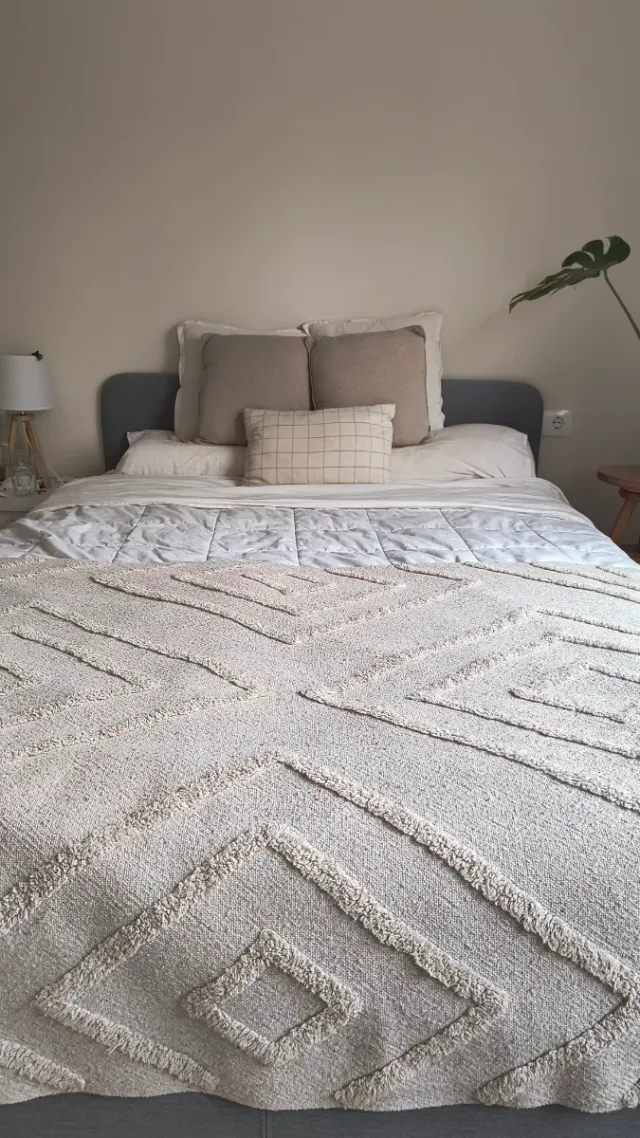 Set 5 Cuscini Molto Molto Beige e Bianco