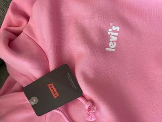 Sudadera Levi's Rosa con capucha