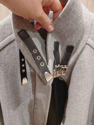 Abrigo Zara Woman gris