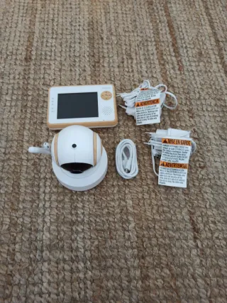 Vigilabebés Availand con pantalla Usado 3 veces