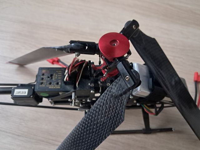 Helicóptero RC Radiocontrol RX26 12V