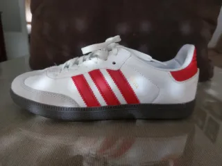 Adidas Samba Blancas y Rojas Local