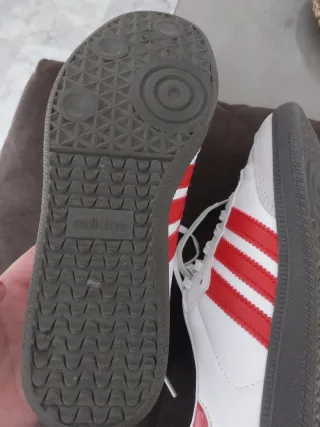 Adidas Samba Blancas y Rojas Local