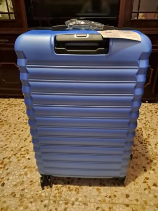 Maleta 23kg. 76x50x29