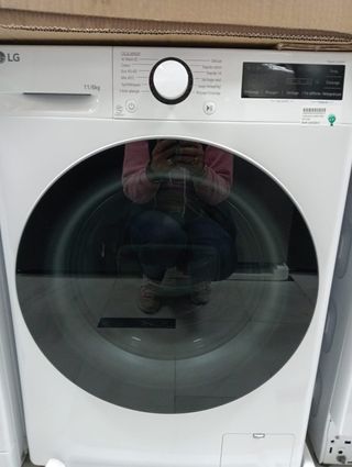 Lavadora-Secadora LG 11kg/6kg F164R51WRS