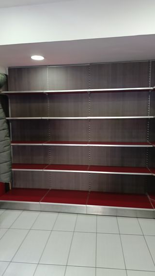 Scaffali in legno 12 metri