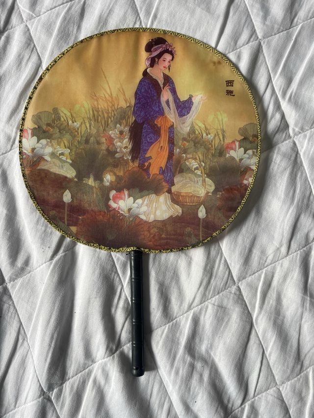 Abanico redondo seda ilustrada chino