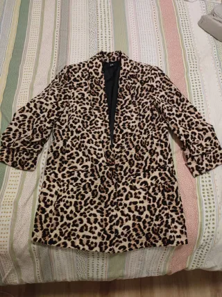 Americana mujer estampado leopardo