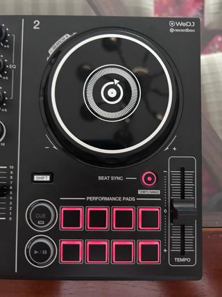 Controladora DJ Pioneer DDJ-200