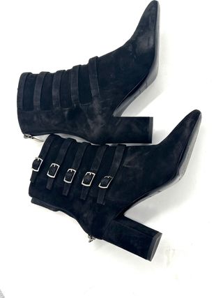 Botines Saint Laurent Negros con Hebillas