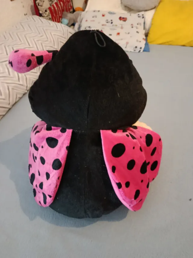 Peluche mariquita corazón rosa