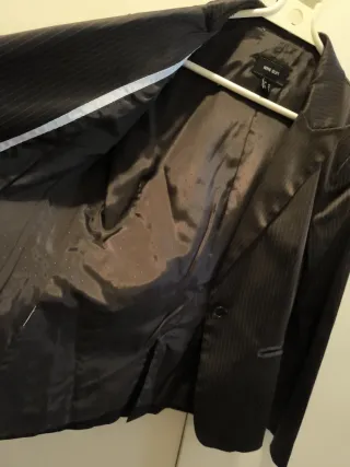 Chaqueta deTraje marrón de vestir.