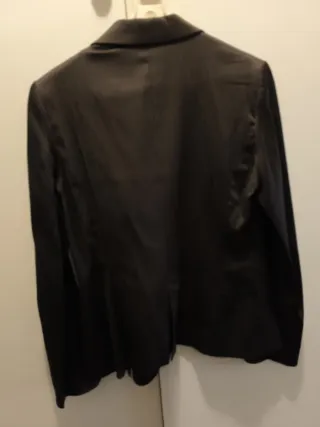 Chaqueta deTraje marrón de vestir.