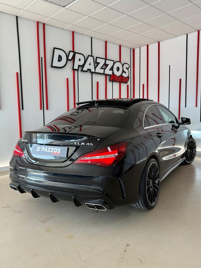 Mercedes-Benz Clase CLA45AMG 381cv 4-Matic Año2017
